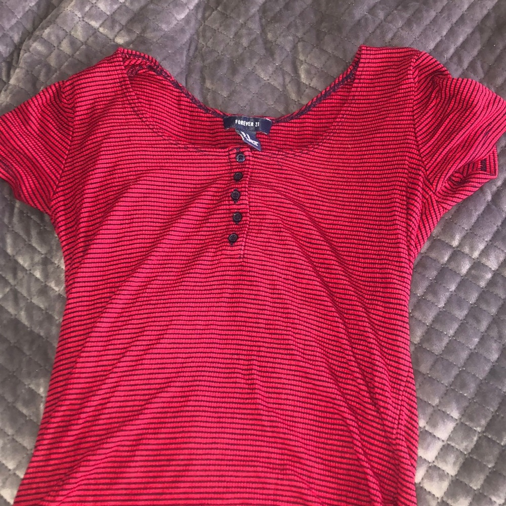 fitted tee